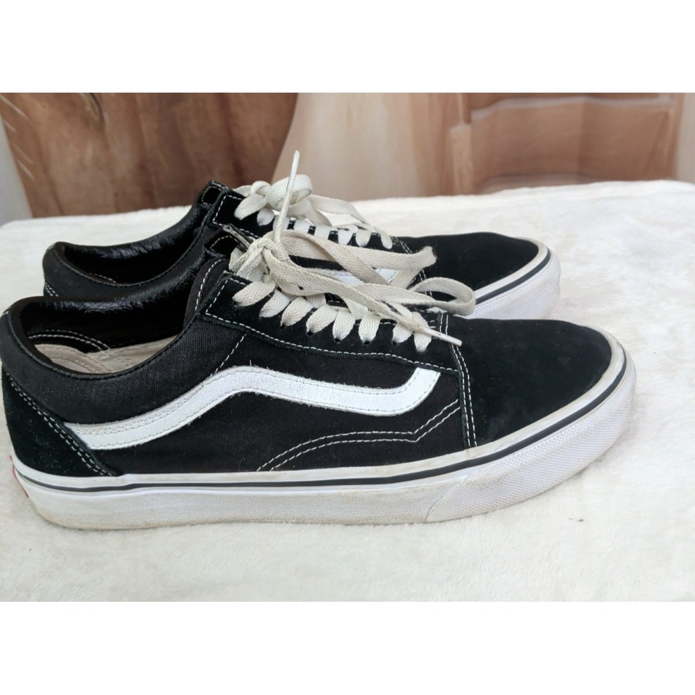 Vans Old Skool Lace Up Suede Sneakers